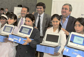 Mendoza: En 2012 todas las escuelas estarán conectadas