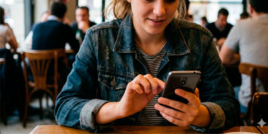 Los smartphones son los mejores aliados para los infieles chilenos