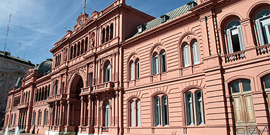 Lanzan visitas guiadas a la Casa Rosada va Facebook y en vivo