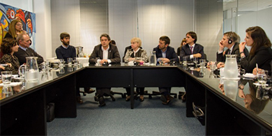 Enacom se reuni con representantes de Microsoft, Google, Apple, Intel y HP