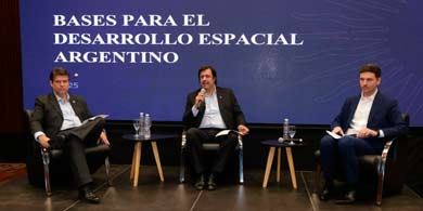 Argentina presentó un nuevo rumbo para su desarrollo espacial