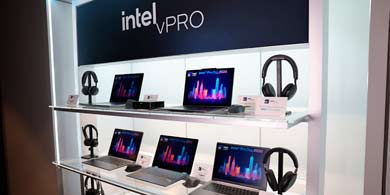 Intel apuesta fuerte por la era de la IA con su nueva generación de PCs empresariales