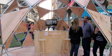 Microsoft, Mercado Libre, Intel y Fundacin Equidad lanzaron el Plan Canje