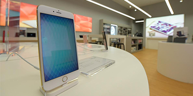 Apple suma tres tiendas en el pas a travs de OneClick