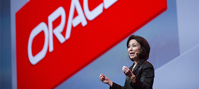 Safra Catz, CEO de Oracle, cen con Trump y se quej de Amazon