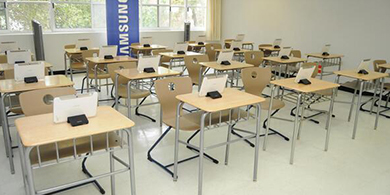 La Provincia y Samsung equipan escuelas con alta tecnologa 