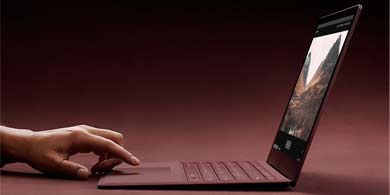 Microsoft lanz su laptop Surface para el mercado educativo