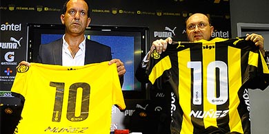 TOTVS se pone la camiseta del Club Atltico Pearol