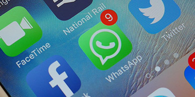 WhatsApp ahora permite citar mensajes en los chats grupales